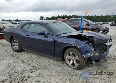 2013 Dodge Challenger Sxt z USA, uszkodzony, nr VIN 2C3CDYAG8DH609306